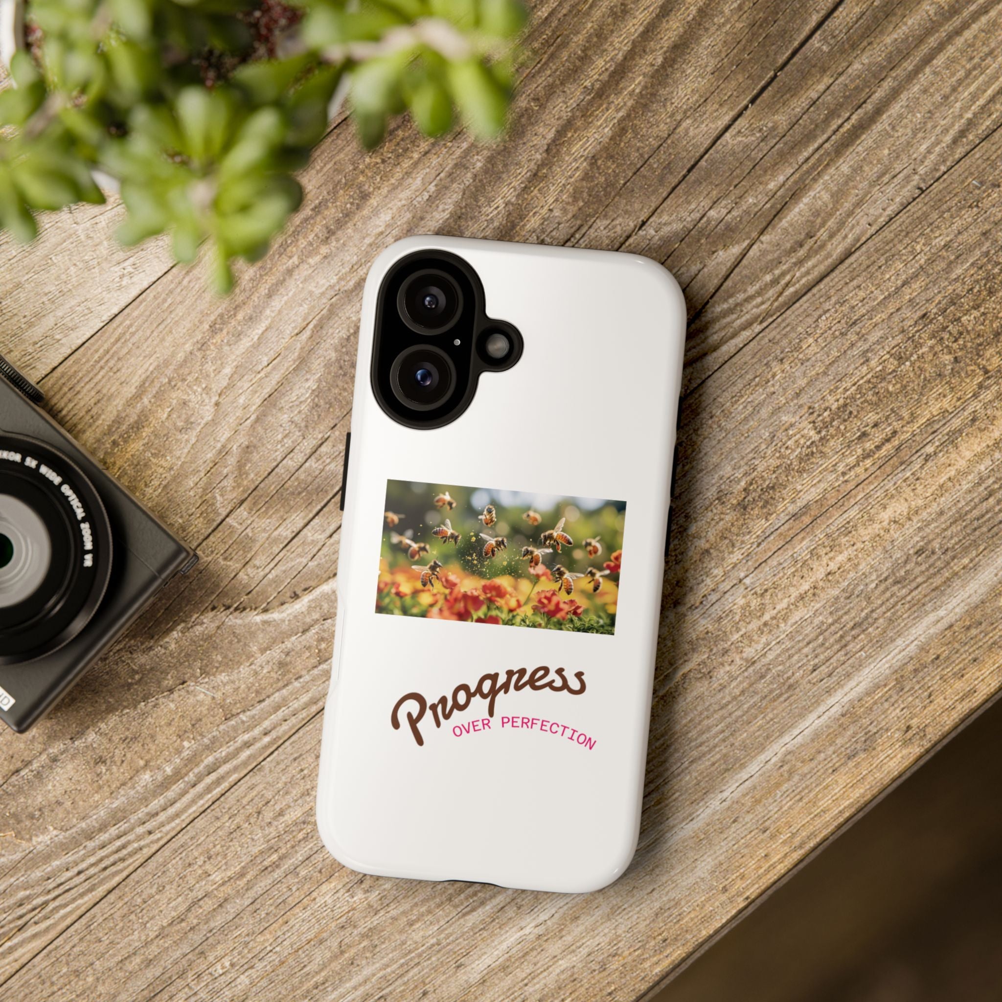 CULUSA Bees at Work Phone Case - iPhone colorway compatibility view