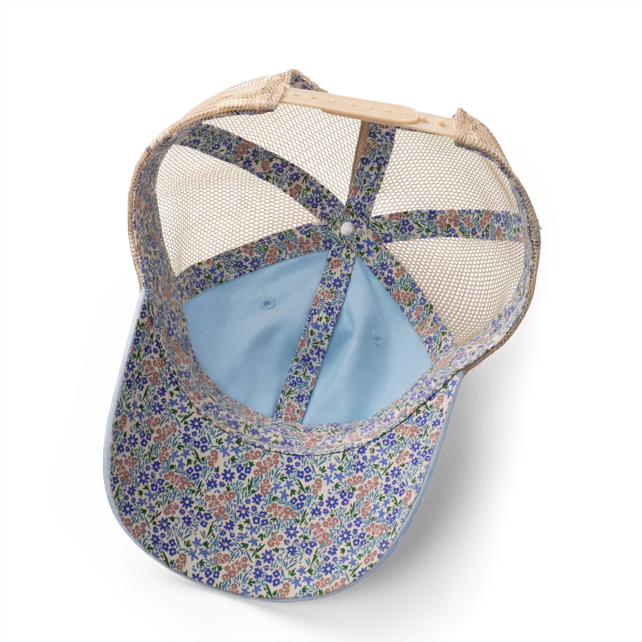 CULUSA Women's Mesh-Back Cap - ponytail opening back detail view